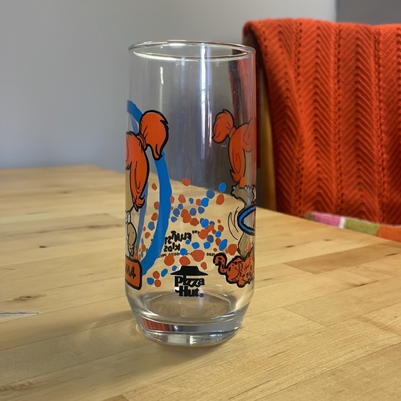 1986 Wilma Flintstone Pizza Hut Glass - Picture 3 of 8